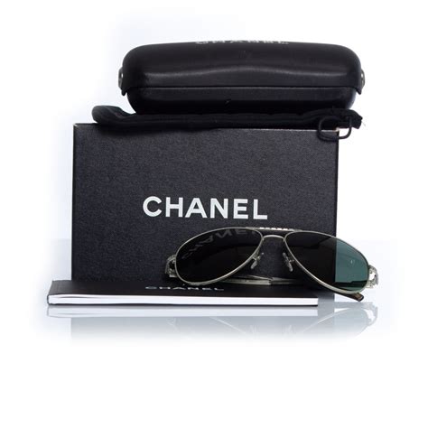 chanel pilotenbril|Pilot Sunglasses .